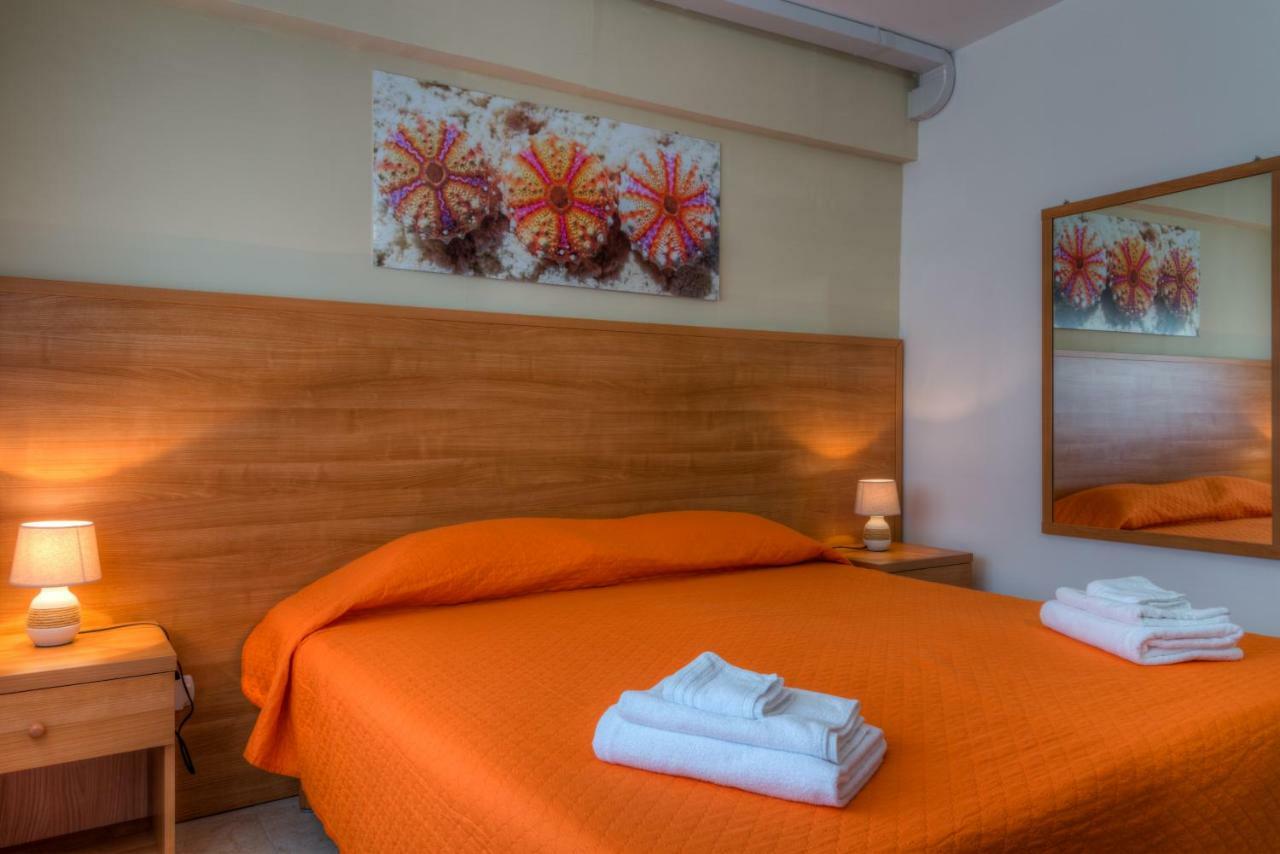 Aquarium Aparthotel 3*