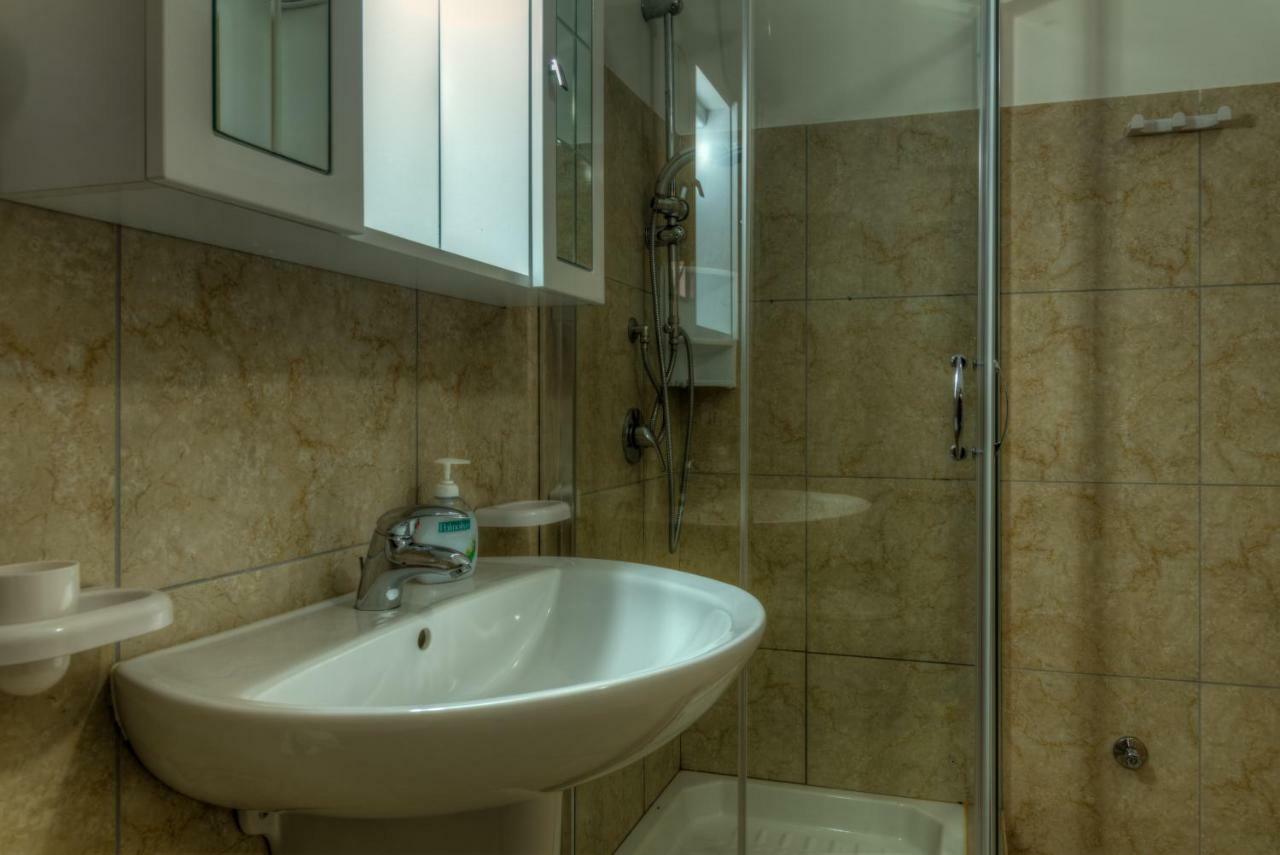 Aparthotel Aquarium 3*